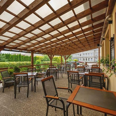 Hotel Taverna Javornik  Luaran gambar
