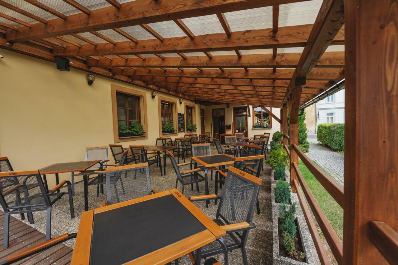 Hotel Taverna Javornik  Luaran gambar